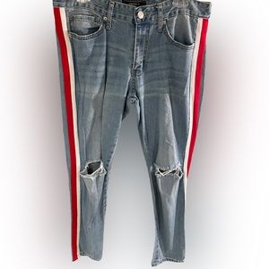 Forever 21 Jeans Size: 32